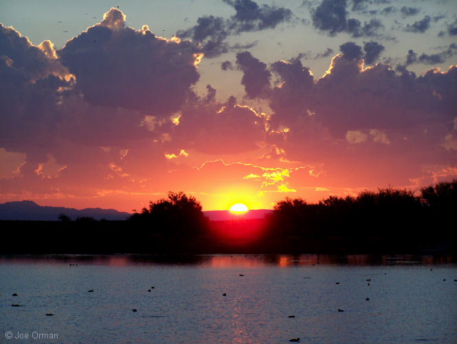 [atmospheric_071010_3124.jpg]