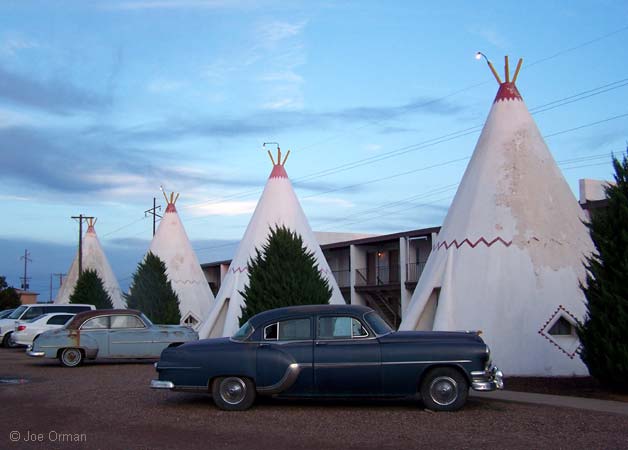 [bizarre_66holbrook_7272.jpg]