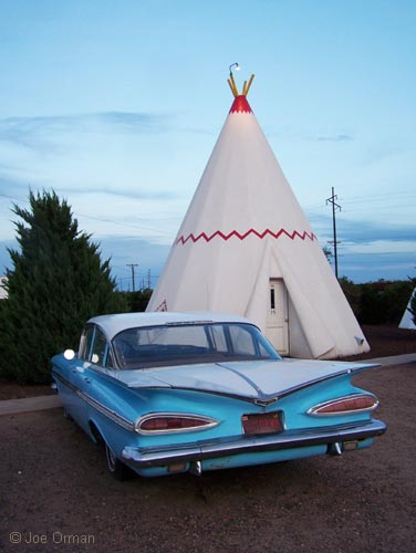 [bizarre_66holbrook_7276.jpg]