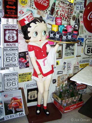 [bizarre_66seligman_7759.jpg]