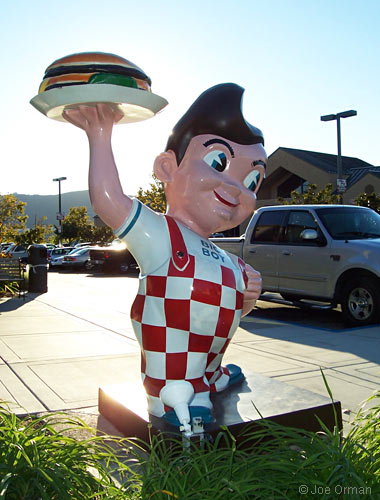 [bizarre_bigboy8.jpg]