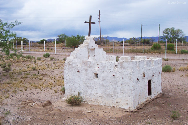 [bizarre_manville2.jpg]