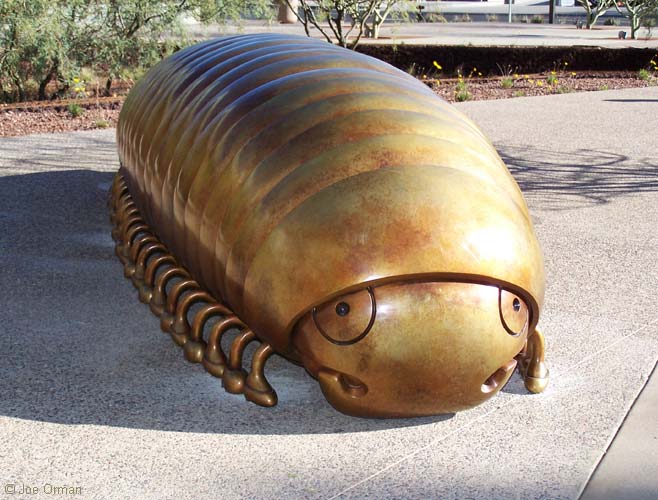 [bizarre_phoenixsculptures3.jpg]