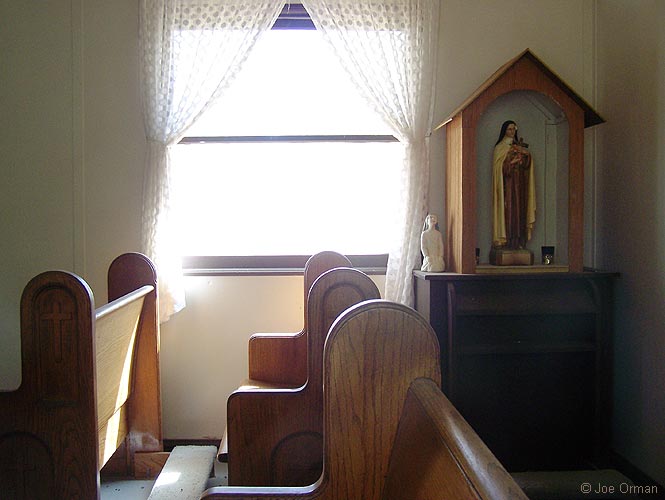 [bizarre_prescottchapel2.jpg]