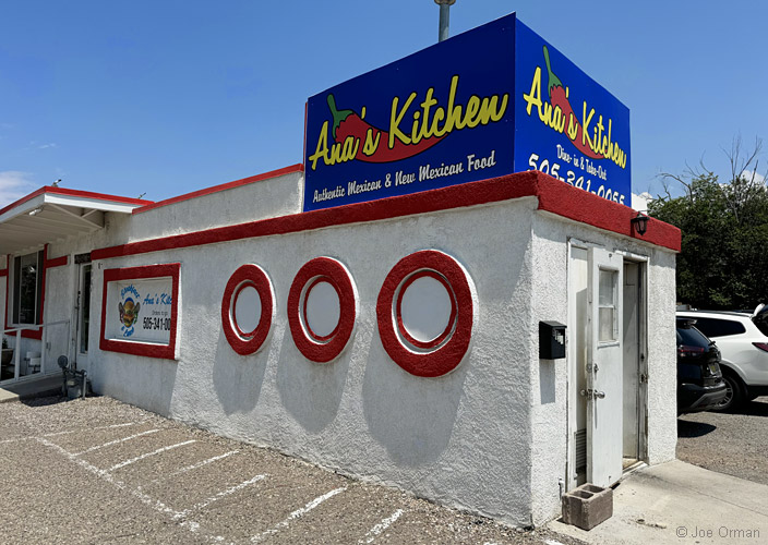 [bizarre_valentineiPhone15_IMG_6231.jpg]