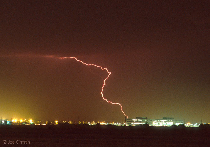 [lightning_040719_27.jpg]