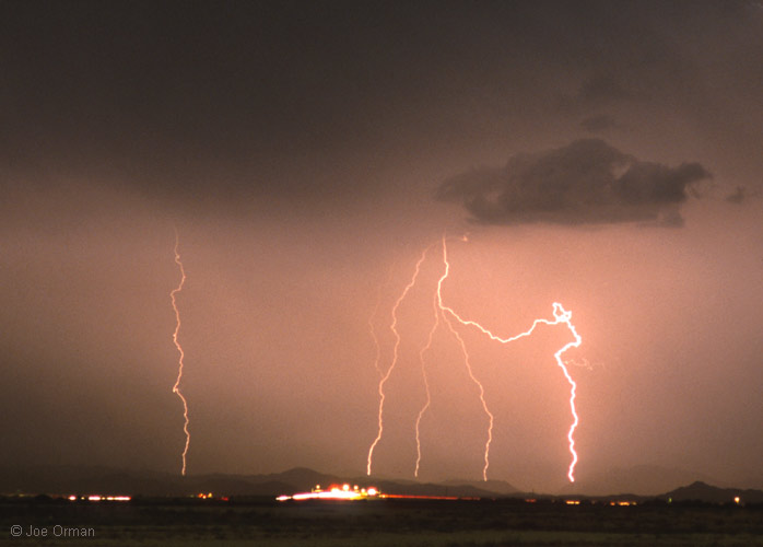 [lightning_040817_07.jpg]