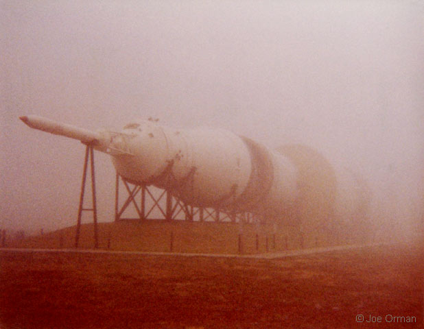 [space_saturn5johnson.jpg]